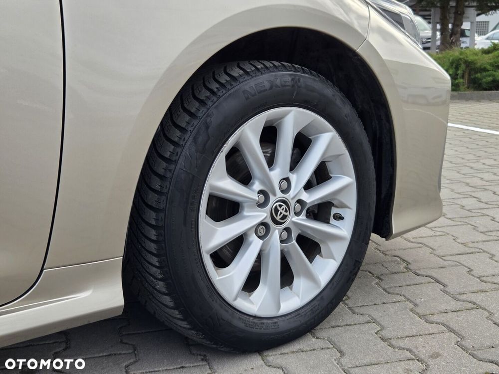 Toyota Corolla - 17