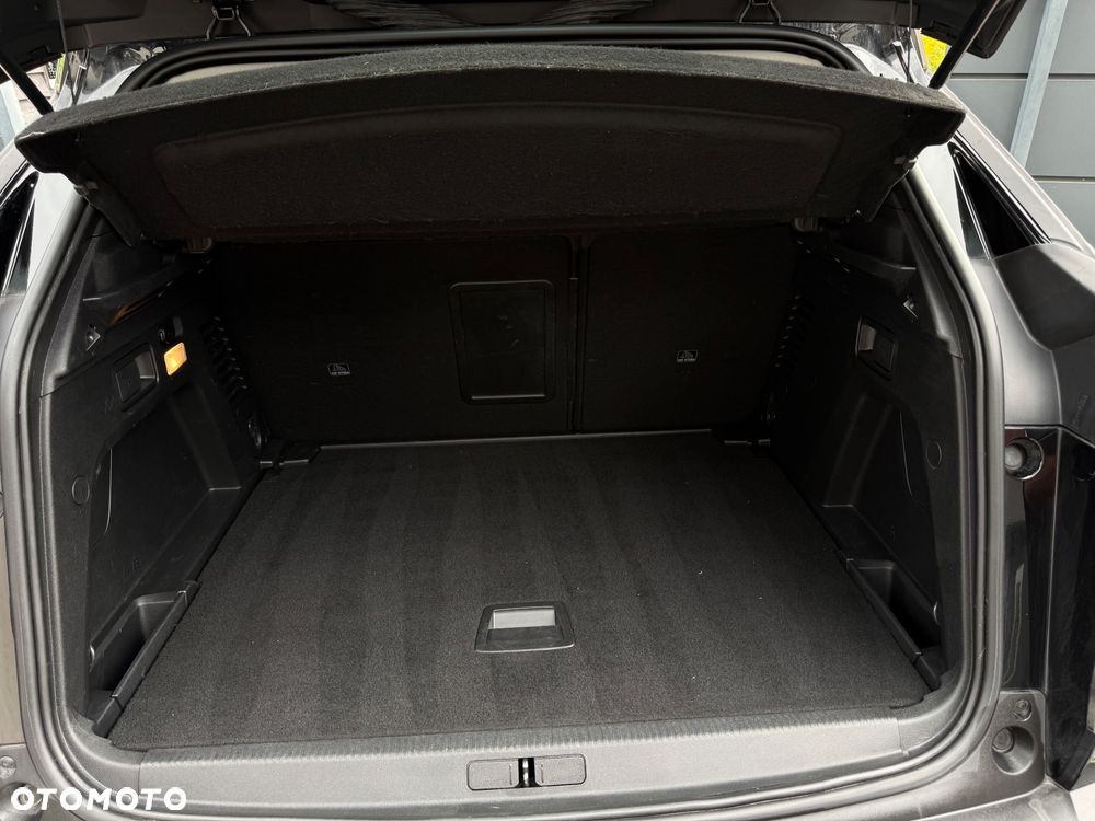 Peugeot 3008 BlueHDi 130 Stop & Start EAT8 Active Business-Paket - 33
