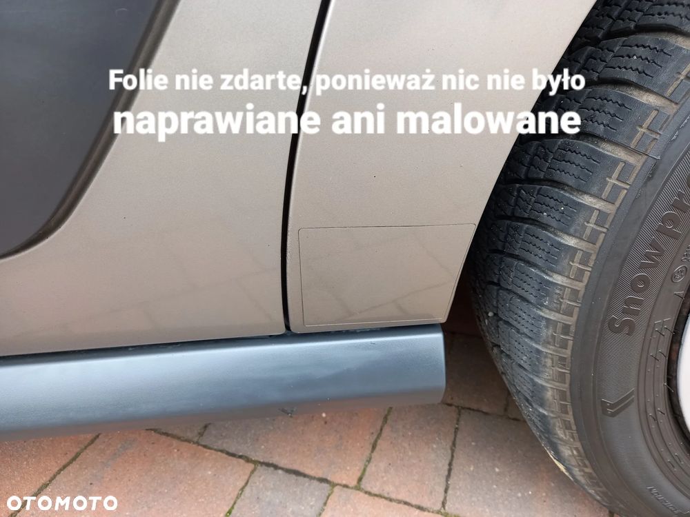 Ford Tourneo Connect Grand - 9