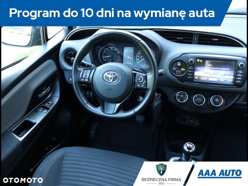 Toyota Yaris - 8