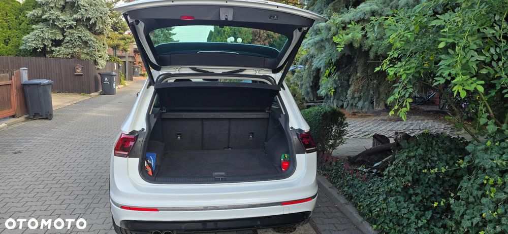 Volkswagen Tiguan - 16