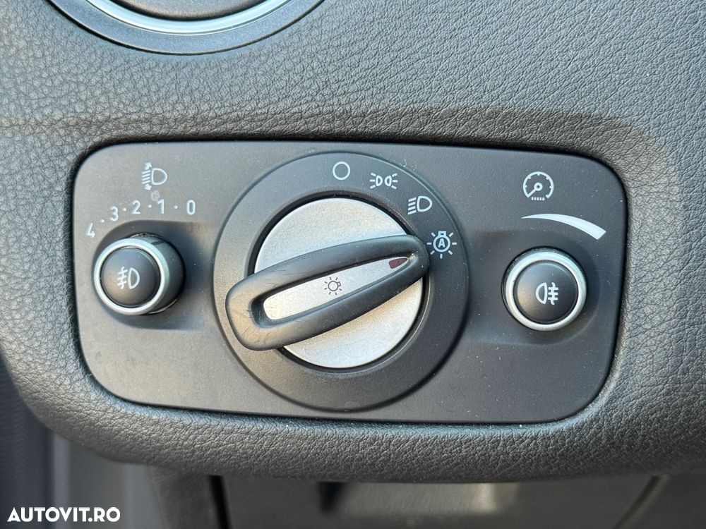 Ford Mondeo 2.0 TDCI Titanium - 26