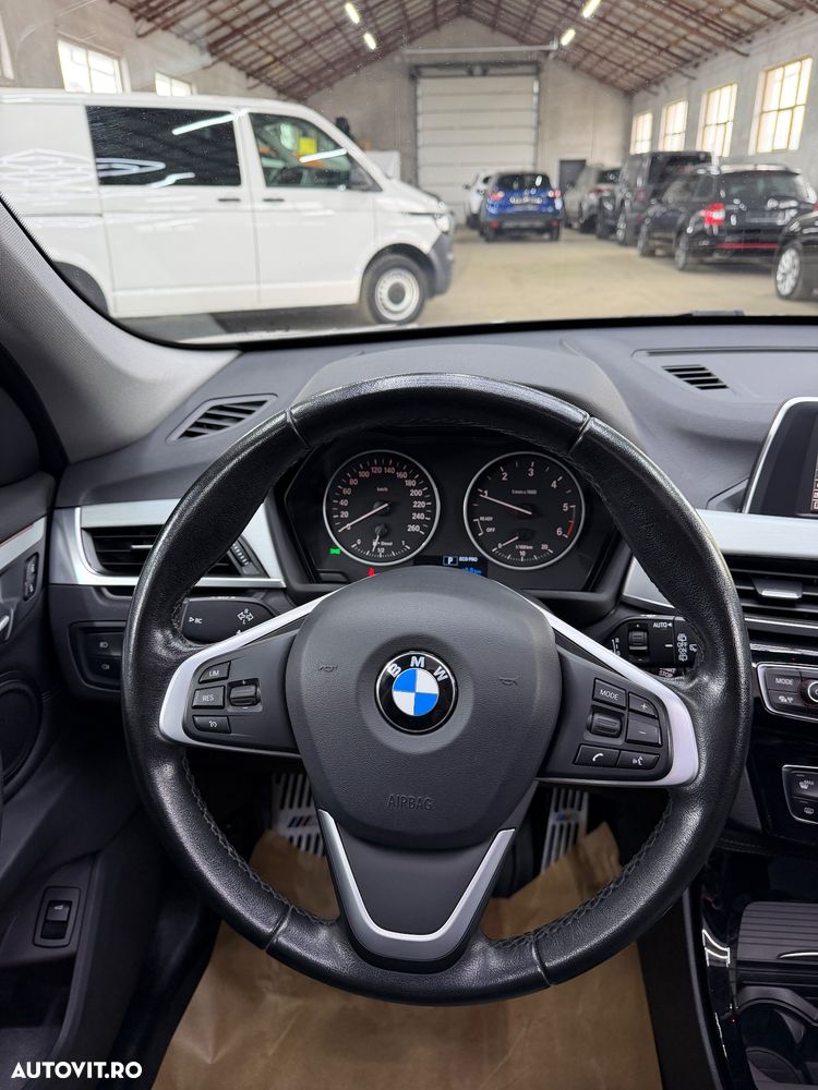 BMW X1 xDrive20d Aut. Sport Line - 23