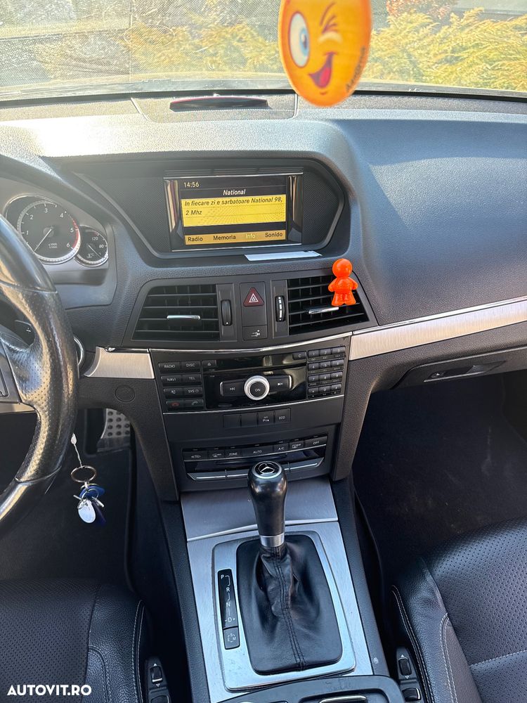 Mercedes-Benz E - 18