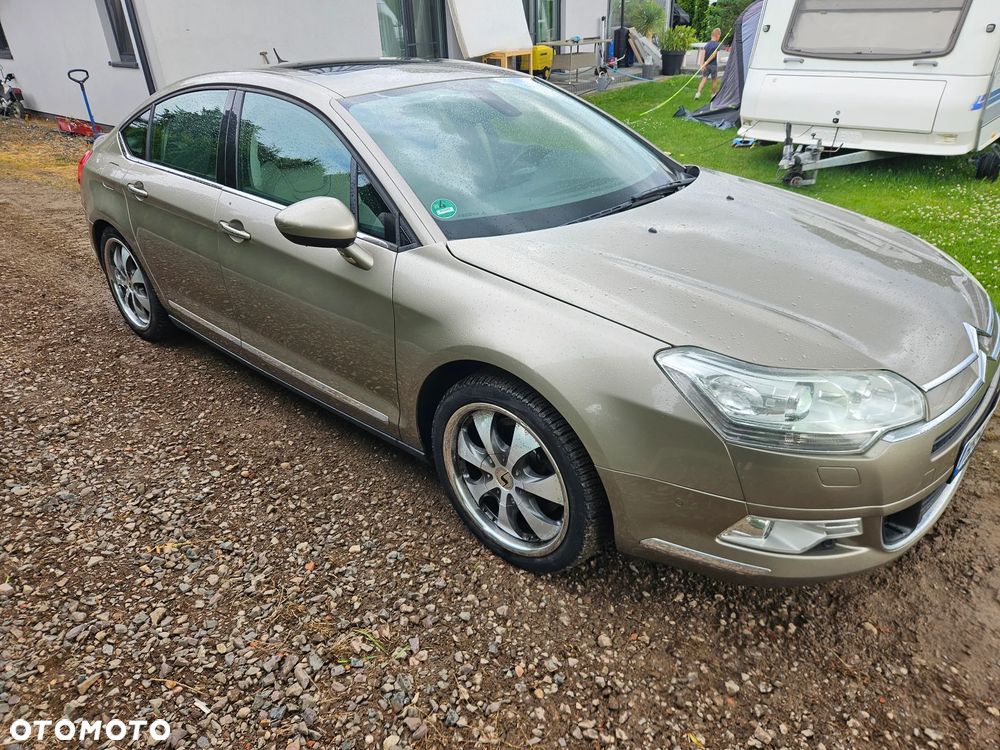 Citroën C5 3.0 HDi V6 Exclusive - 4