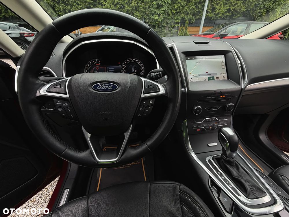 Ford S-Max 2.0 EcoBoost Titanium - 26