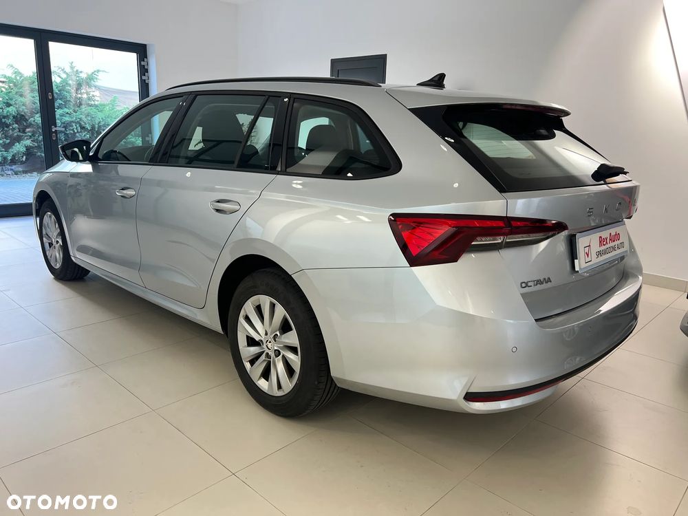 Skoda Octavia 1.5 TSI Essence - 6
