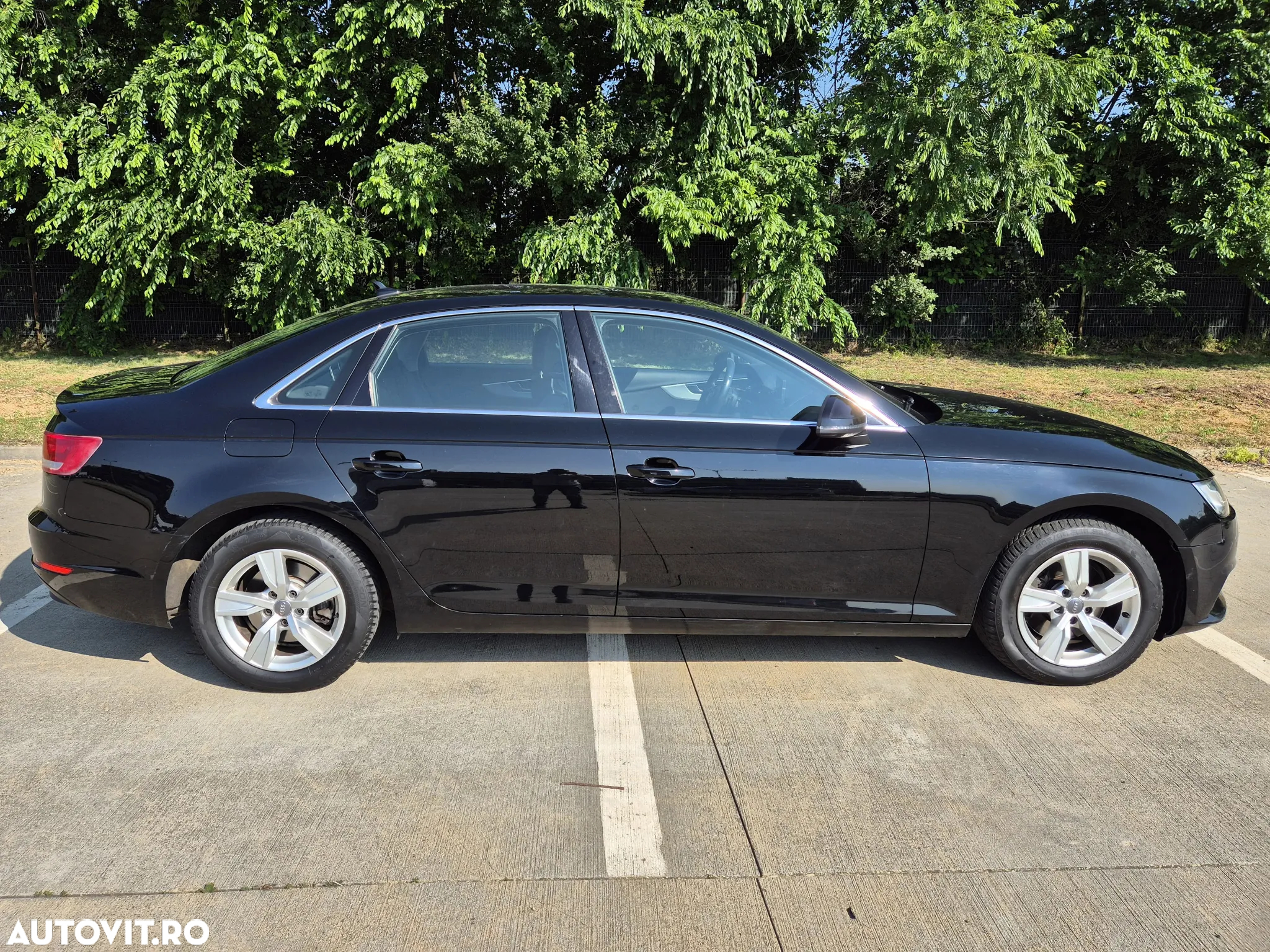 Audi A4 - 8