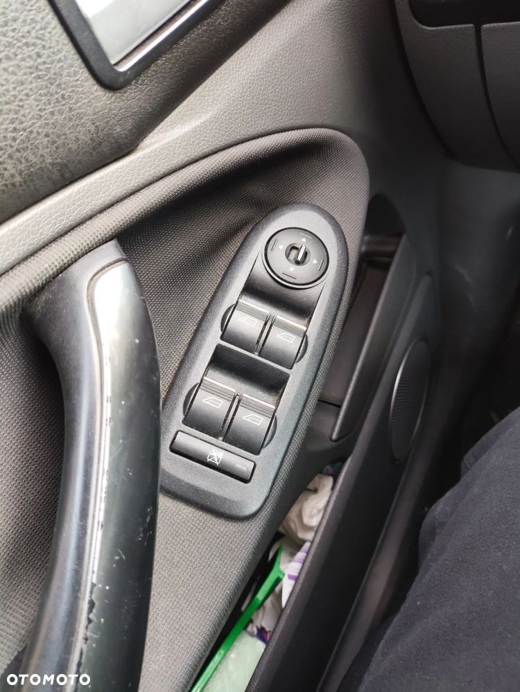 Ford C-MAX 2.0 TDCi Titanium - 9