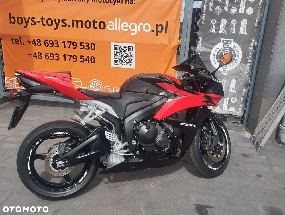 Honda CBR - 6