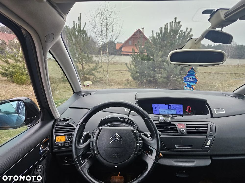 Citroën C4 Grand Picasso 2.0 16V 7-Sitzer EGS6 Exclusive - 14