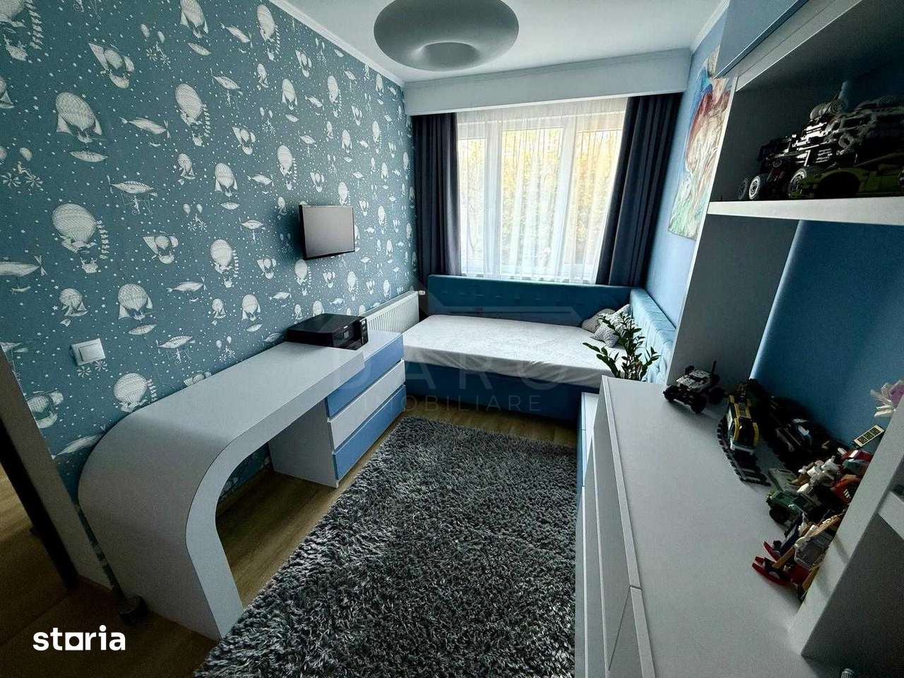 Apartament cu 2 camere, decomandat, etajul 3, complet renovat, ideal p — fotografia 3