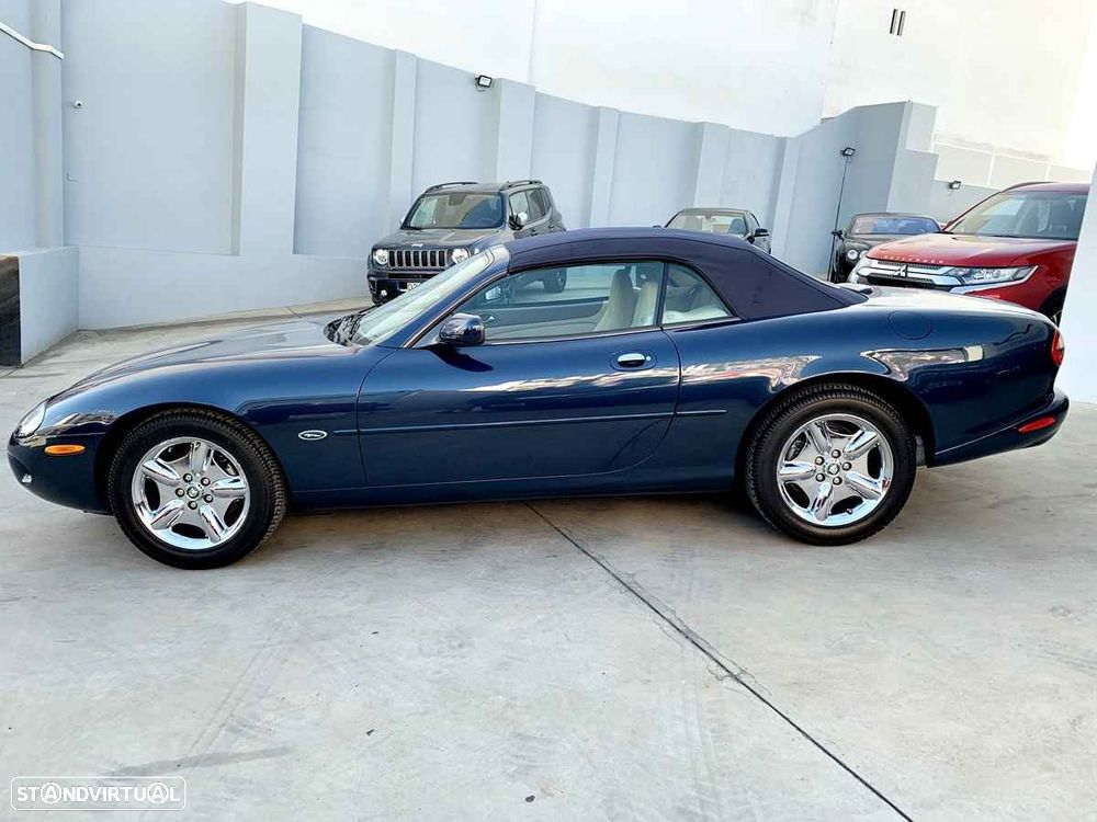 Jaguar XK XK8 4.0 Convertible Classic - 6