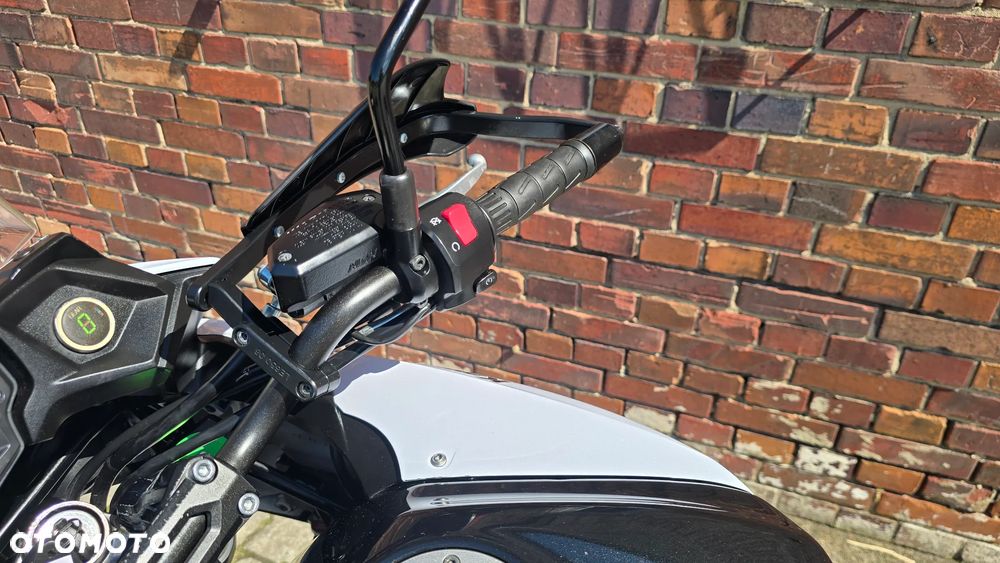 Kawasaki Versys 650 - 16