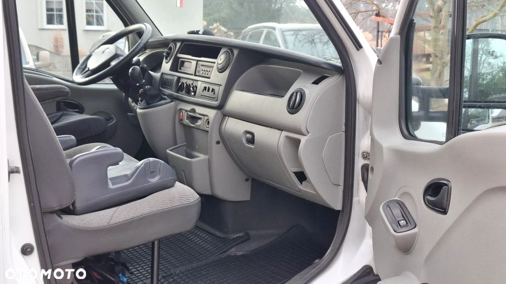 Renault Master - 11
