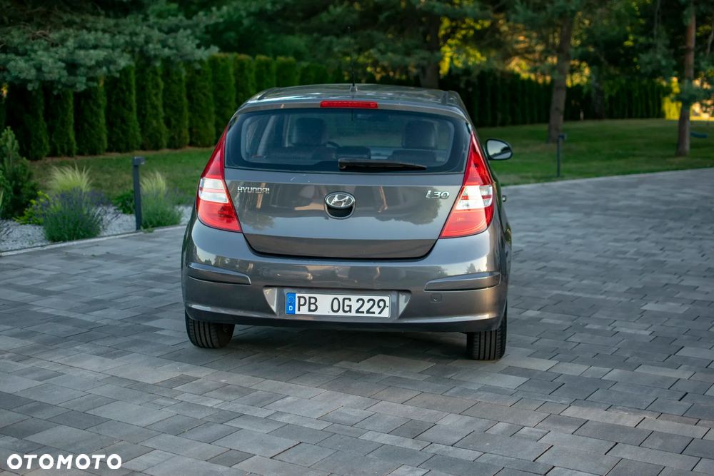 Hyundai i30 - 19