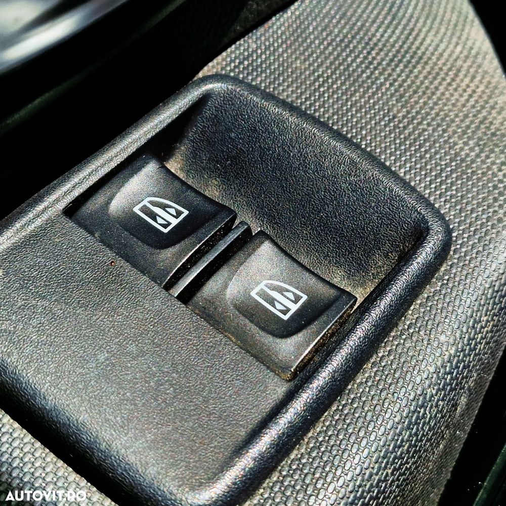 Dacia Sandero 1.5 dCI Prestige - 24
