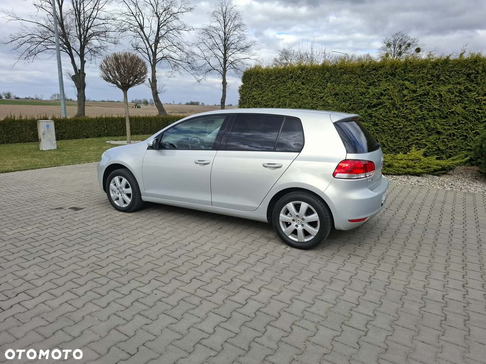 Volkswagen Golf - 3