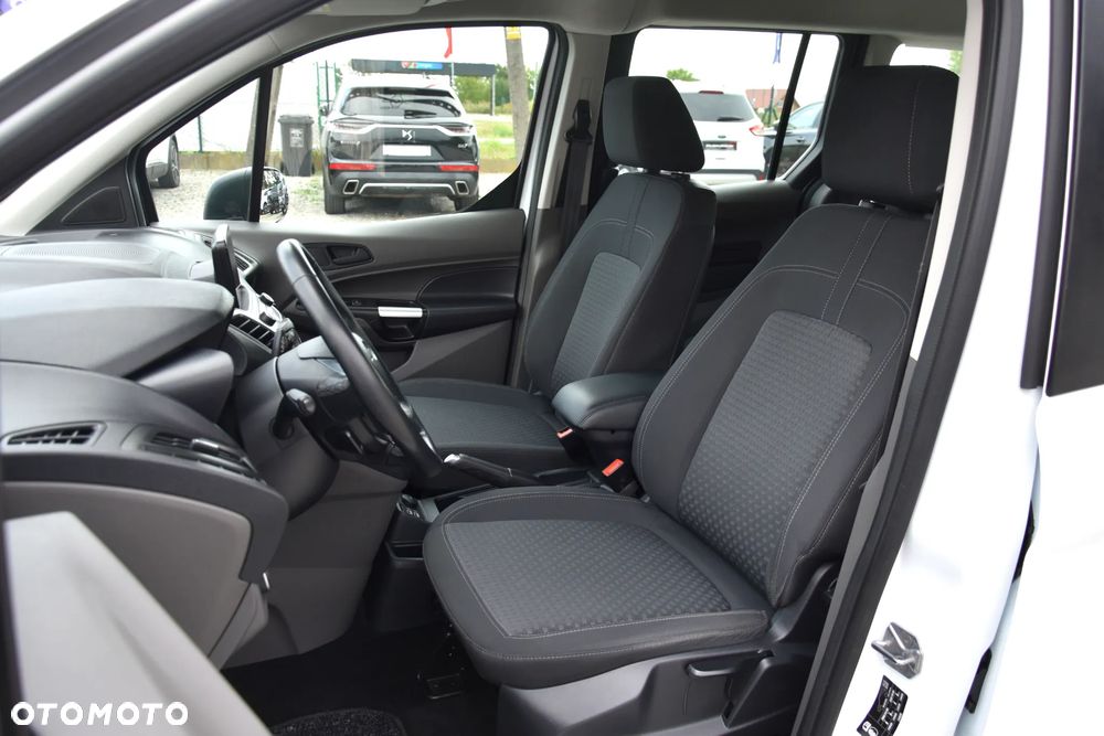 Ford Tourneo Connect 1.5 EcoBlue Start-Stop Titanium - 20