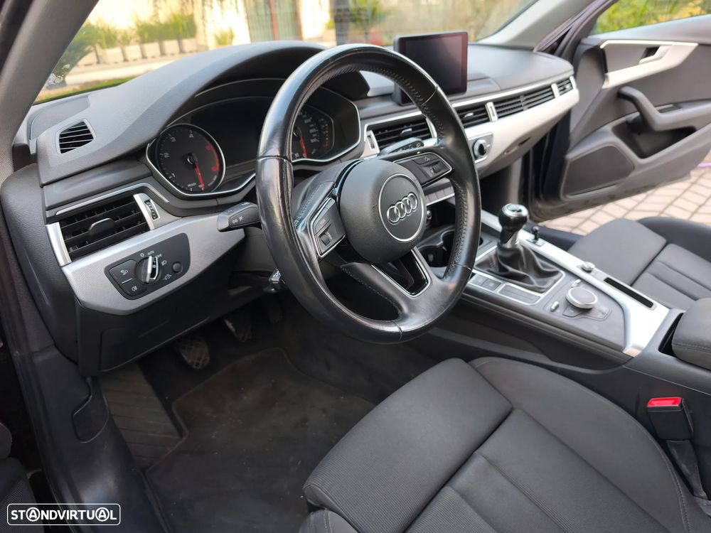 Audi A4 Avant 2.0 TDI Sport - 11