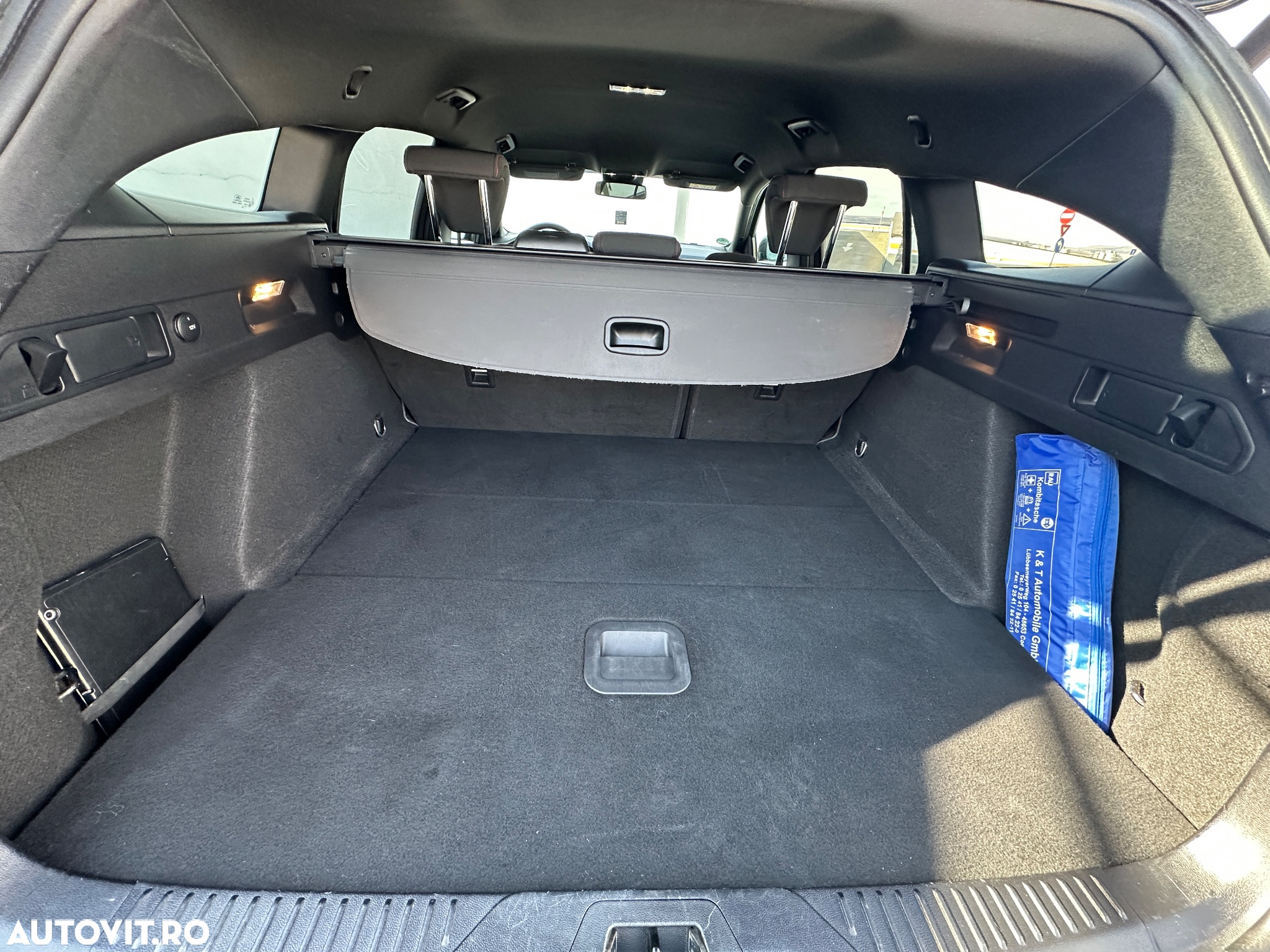 Ford Focus Turnier 2.0 EcoBlue Start-Stopp-System Aut. ST-LINE X - 12