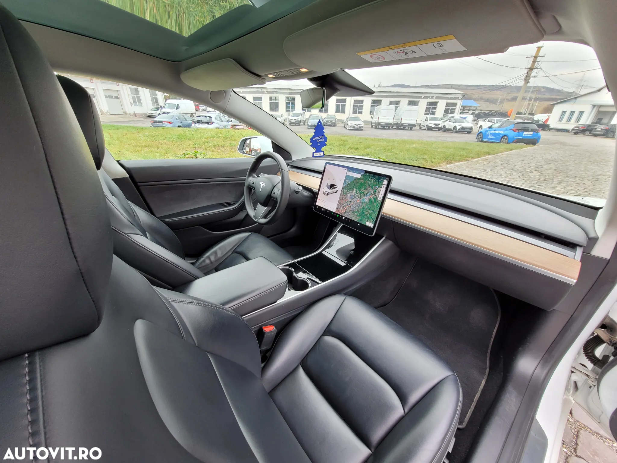 Tesla Model 3 - 13
