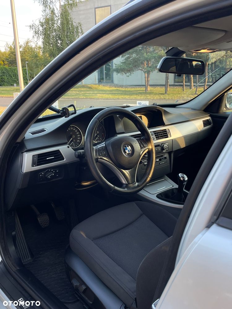 BMW Seria 3 320d - 3