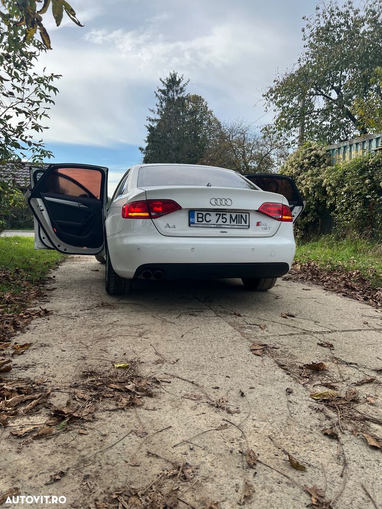 Audi A4 1.8 TFSI Avant - 12