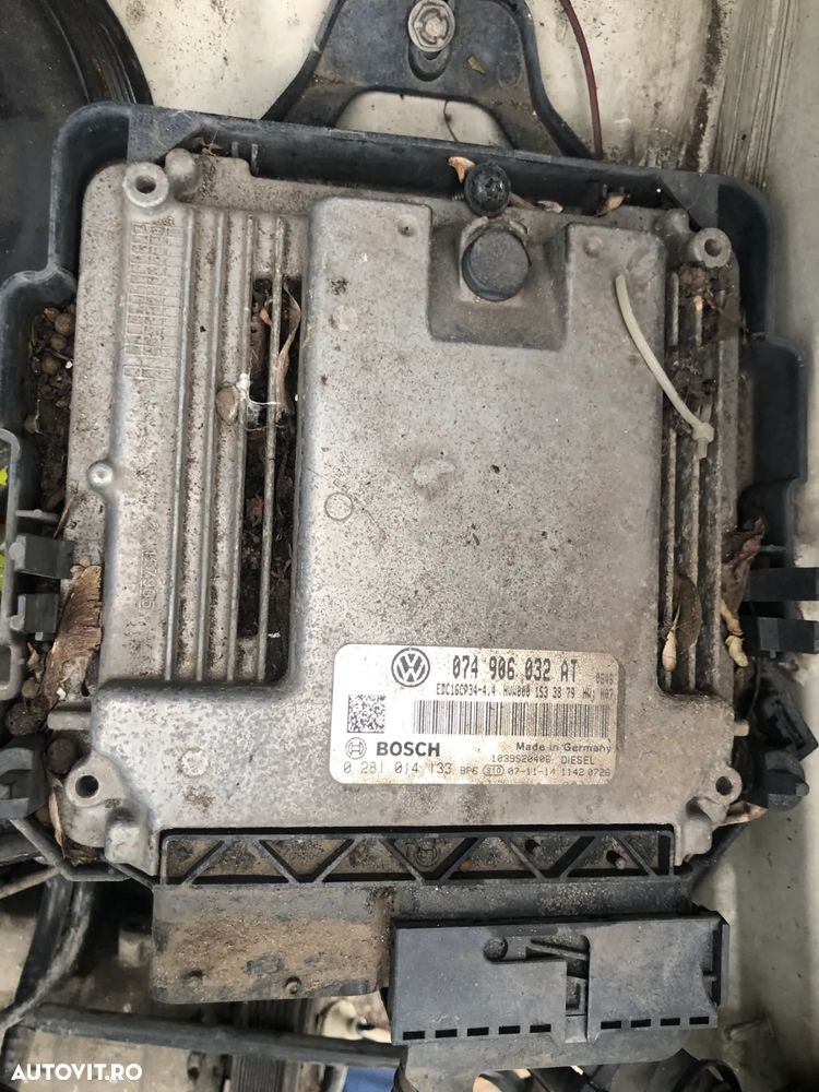 Calculator ECU motor VW Volkswagen Crafter 2,5 TDI 2008 - 2