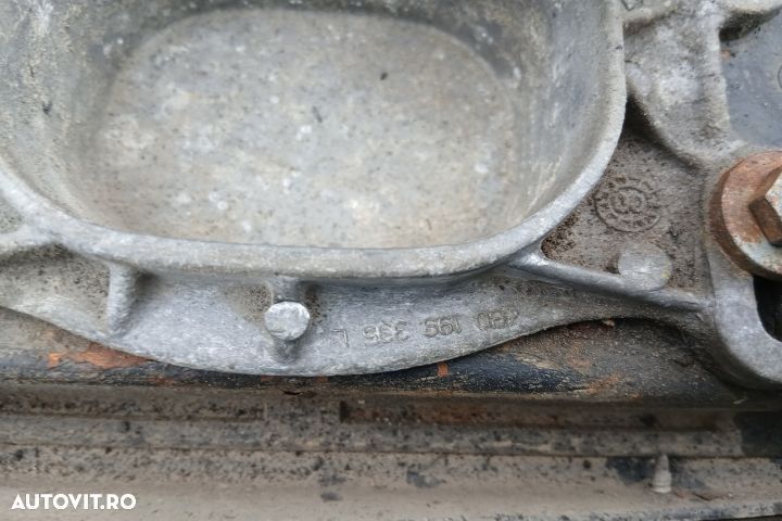 Trager / Calandru 4F0121251Q 4B0199335L 4F0805500B 4F0807133 4F012125 - 9