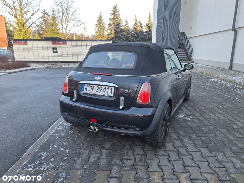 MINI Cooper S Sidewalk - 6