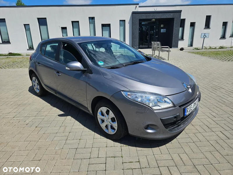 Renault Megane - 2