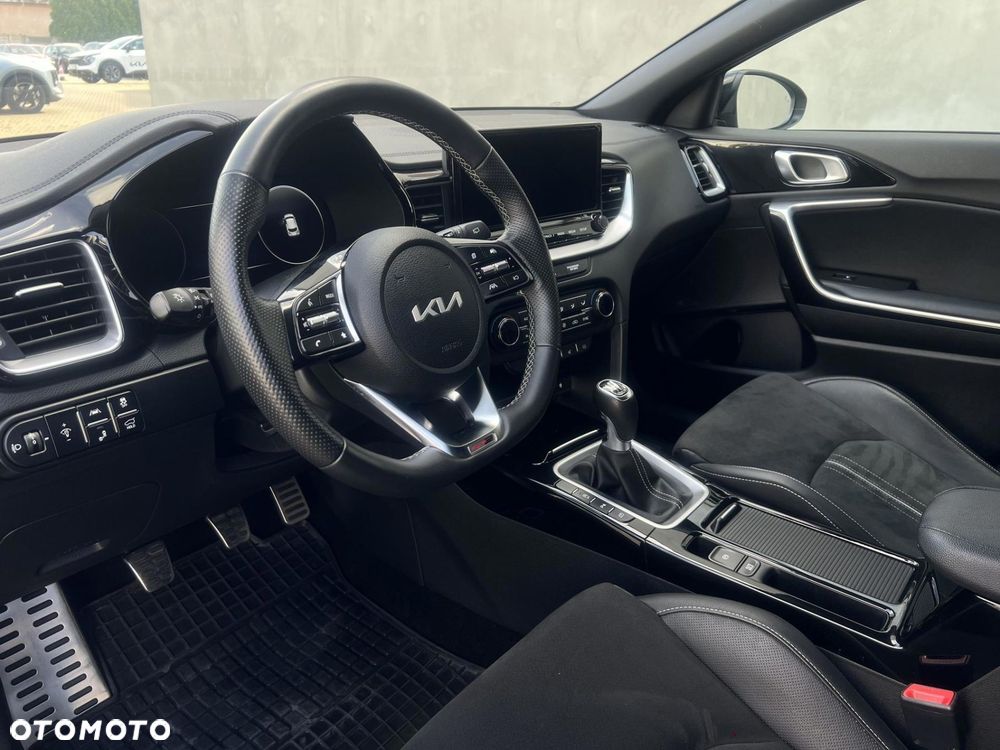 Kia XCeed 1.5 T-GDI GT-Line - 10