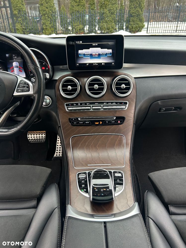 Mercedes-Benz GLC - 13