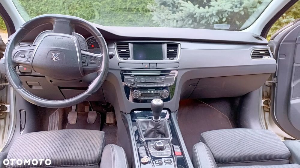 Peugeot 508 SW HDi FAP 160 Allure - 6