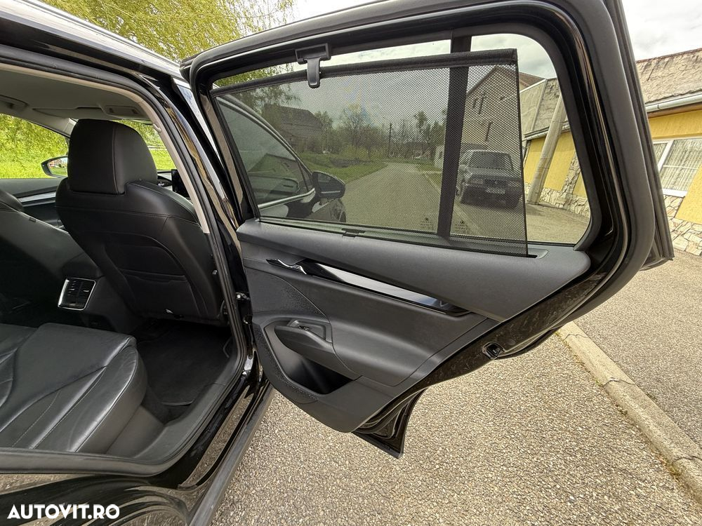 Skoda Enyaq iV Electric 80 - 13