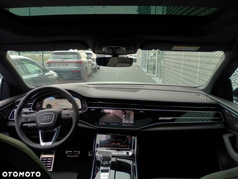 Audi Q8 - 11