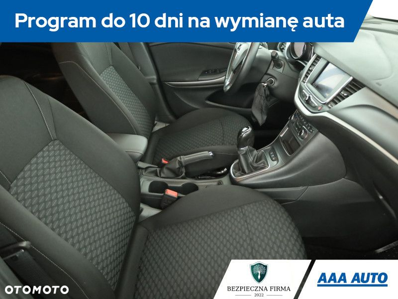 Opel Astra - 8