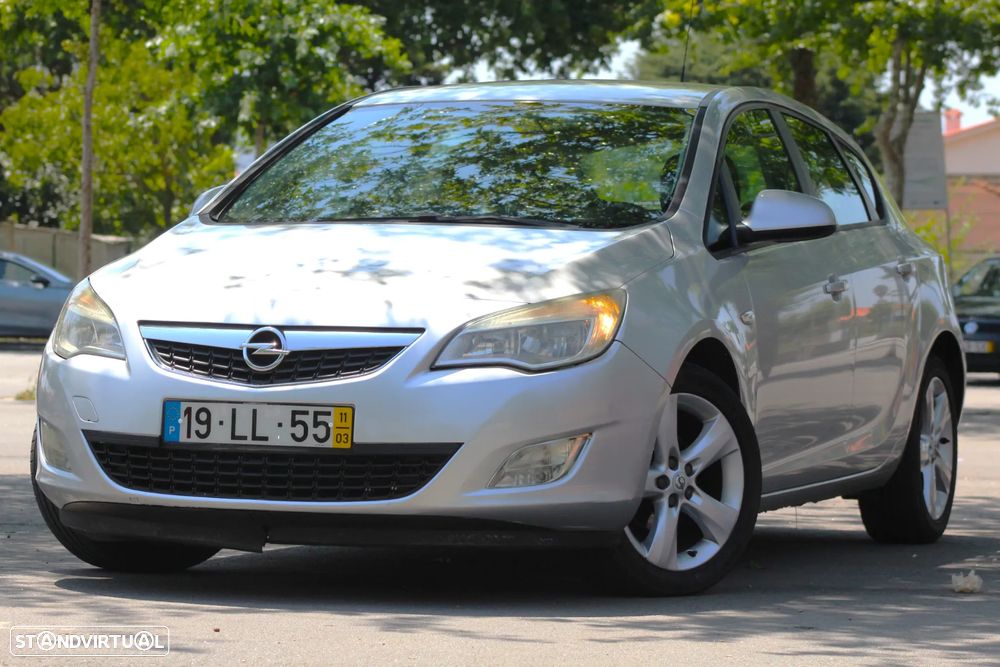 Opel Astra 1.3 CDTI Enjoy Start/Stop - 2