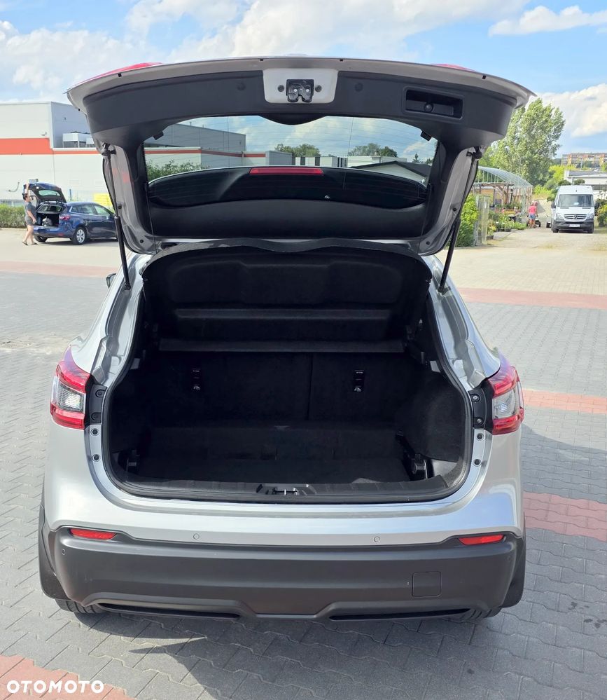 Nissan Qashqai 1.2 DIG-T N-Connecta EU6 - 5