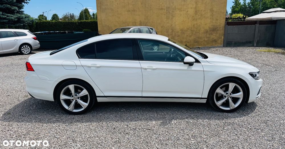 Volkswagen Passat 2.0 TDI EVO Business - 12