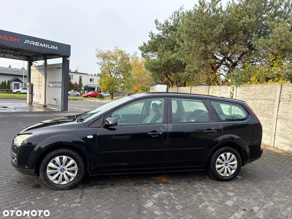 Ford Focus - 1