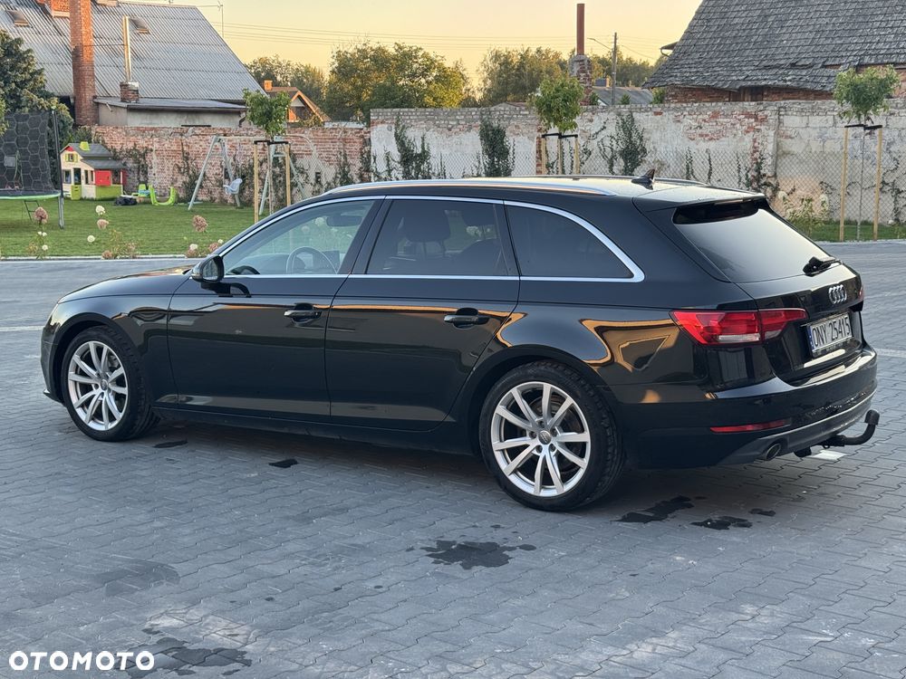Audi A4 2017 photo 3