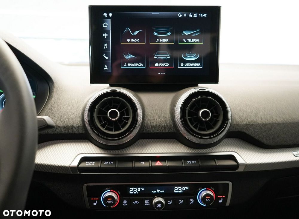 Audi Q2 - 22