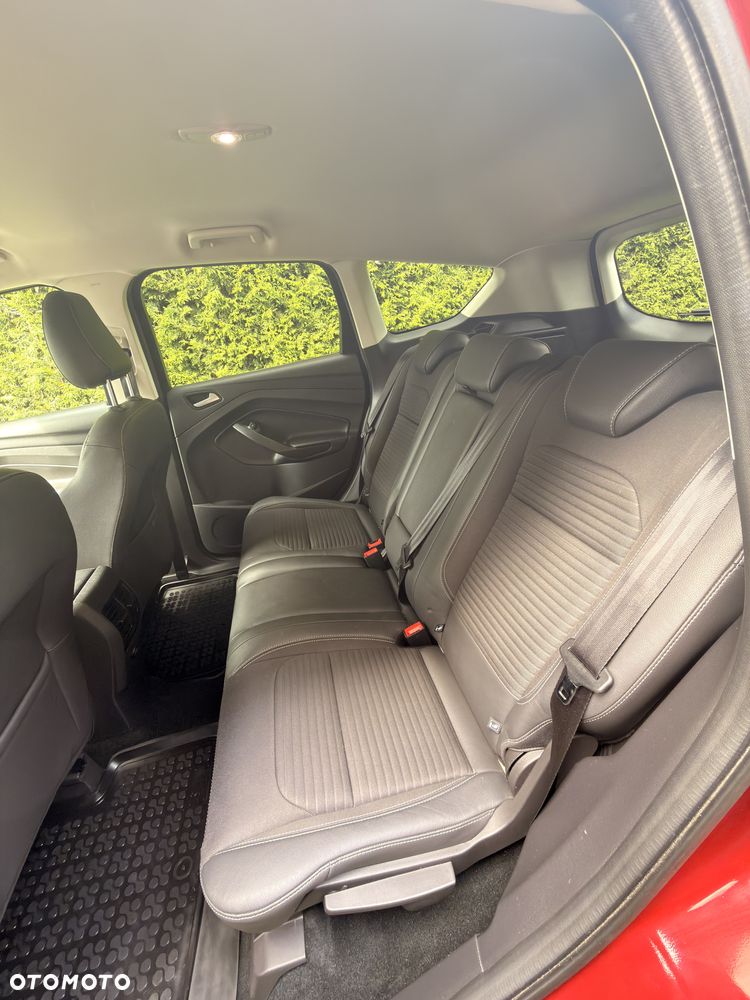 Ford Kuga - 6