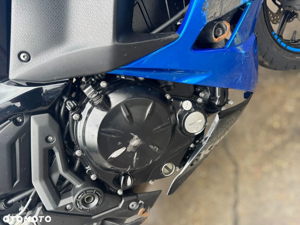 Kawasaki Ninja - 8