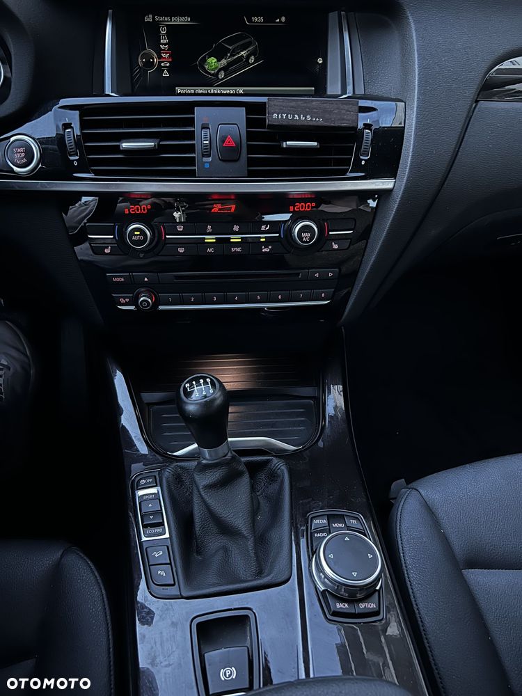 BMW X3 xDrive20d xLine - 25