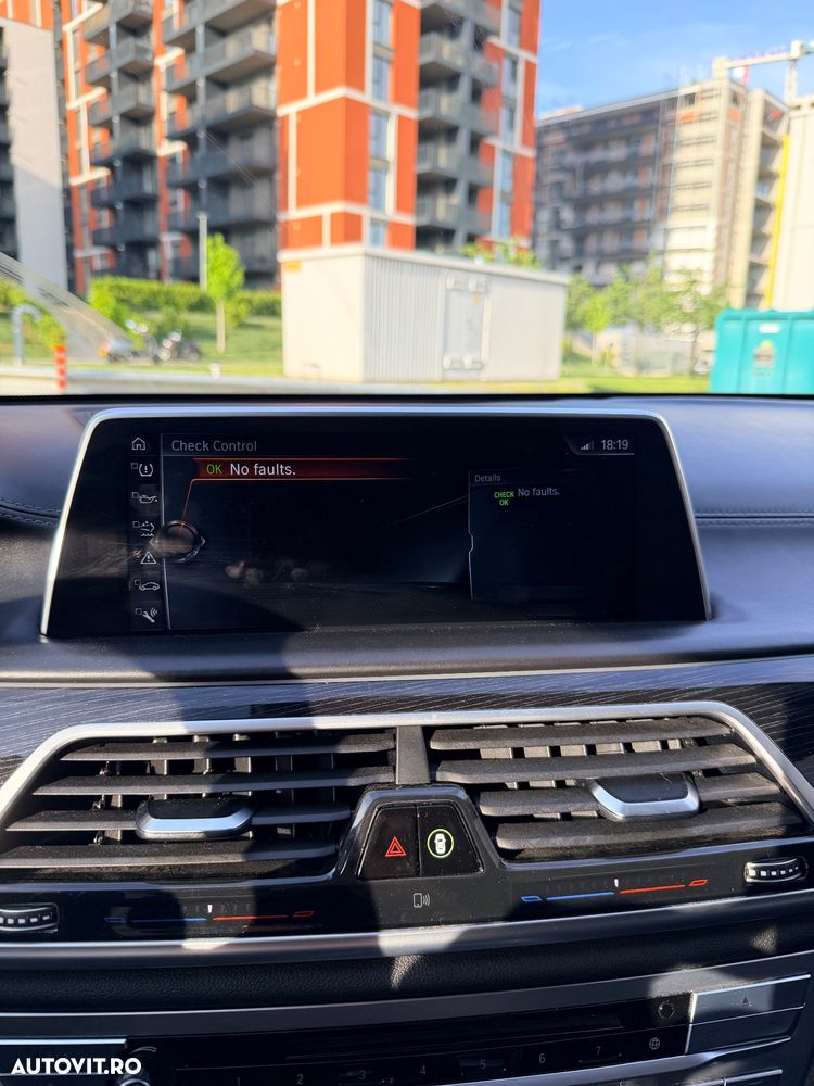 BMW Seria 7 740d xDrive - 19