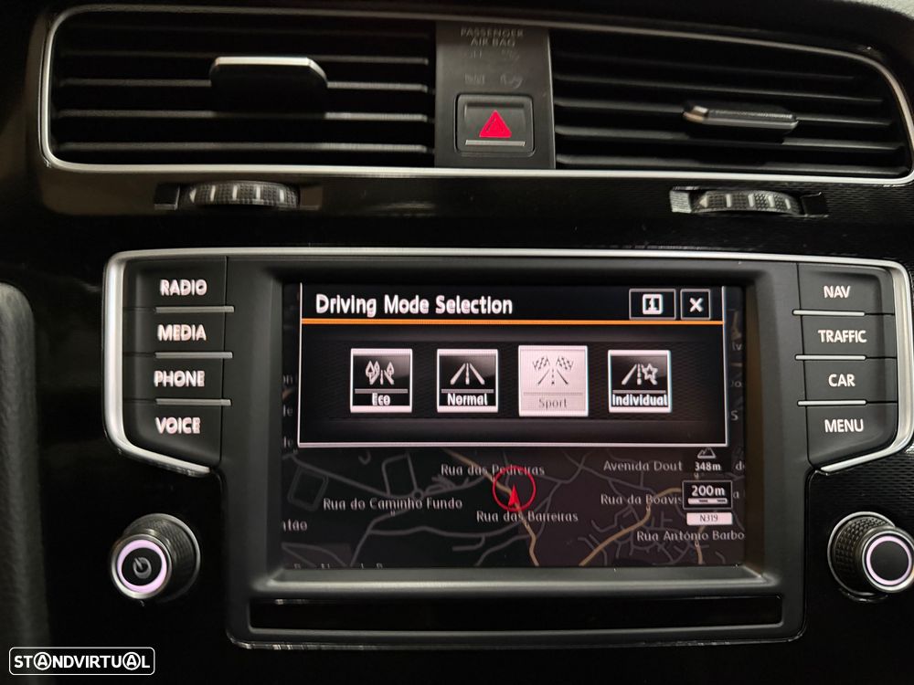 VW Golf 2.0 TSi GTi DSG - 25