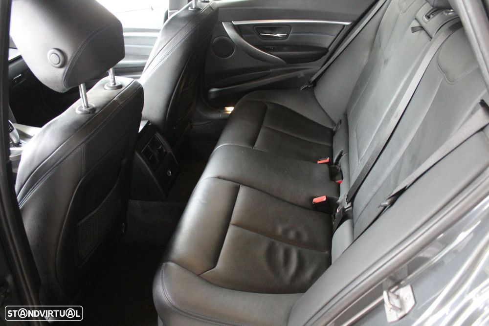 BMW 318 d Touring Pack M Shadow Auto - 3